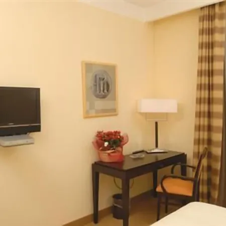 Отель Palazzo Foti