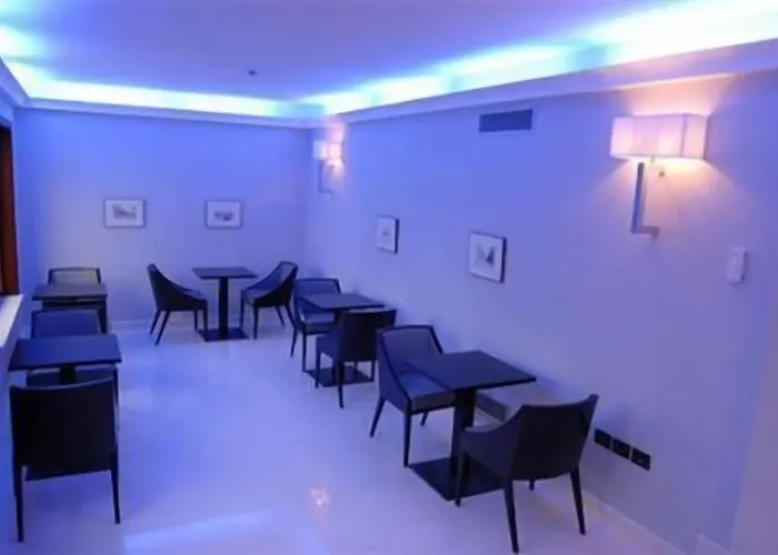 מלון Palazzo Foti 4*